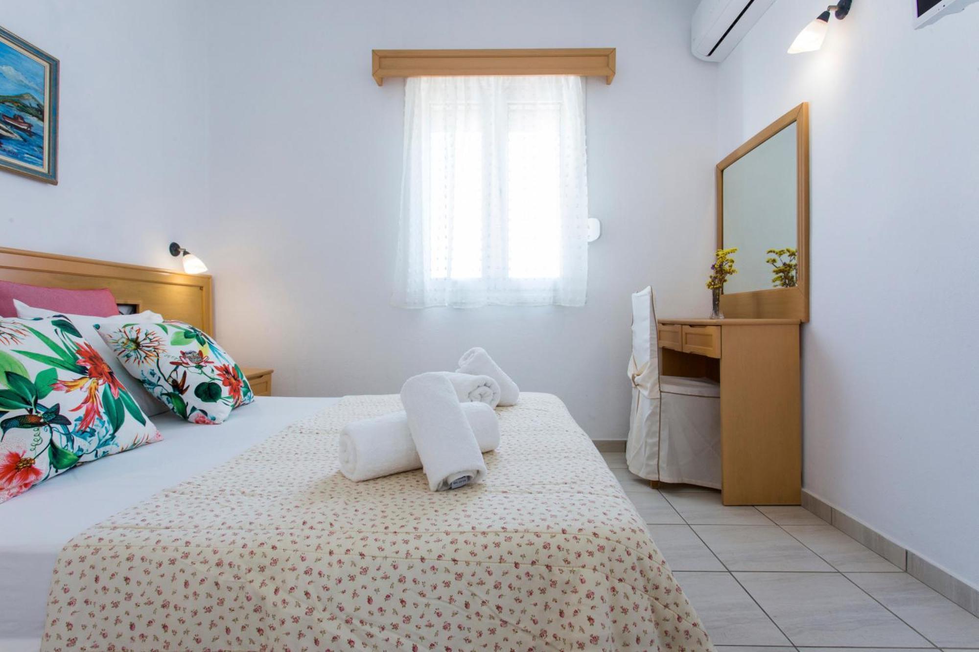 The Artemis Hotel Agia Anna  Exterior photo